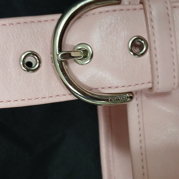 Vintage Coach Soho Bag 9544 In Bubblegum Pink EUC - Picture 5 of 10